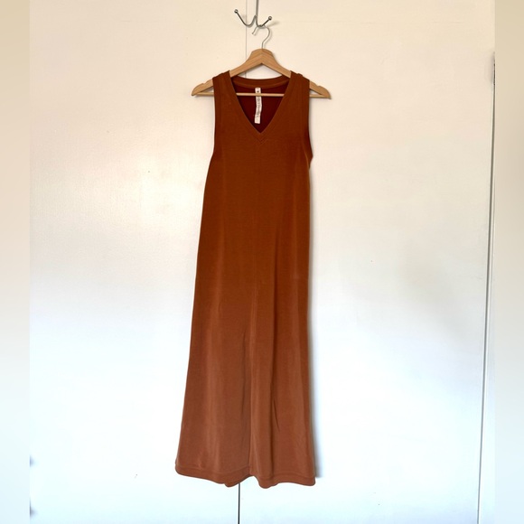 lululemon athletica Dresses & Skirts - Lululemon ease of it all maxi dress